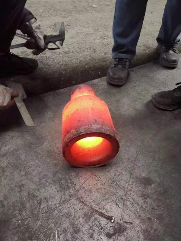 Metode forging lan aplikasi